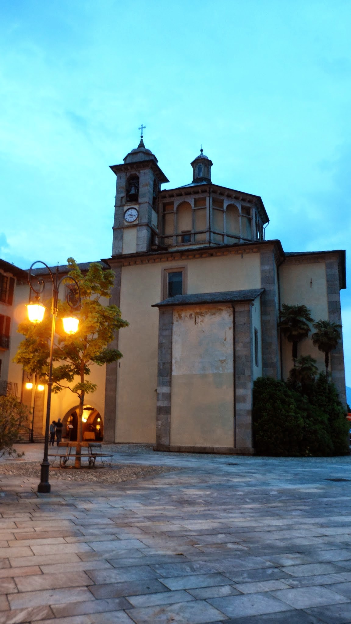 Centre ville à la nuit tombante