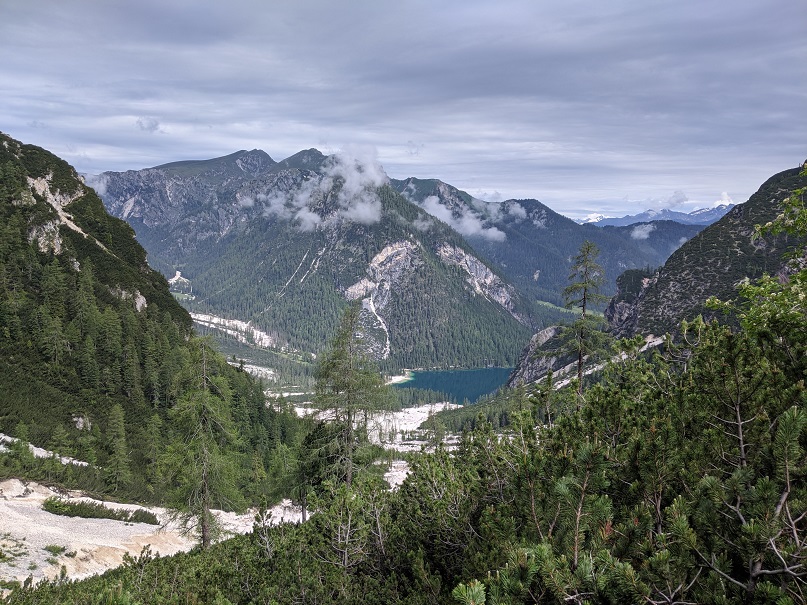 Vue sur le lac